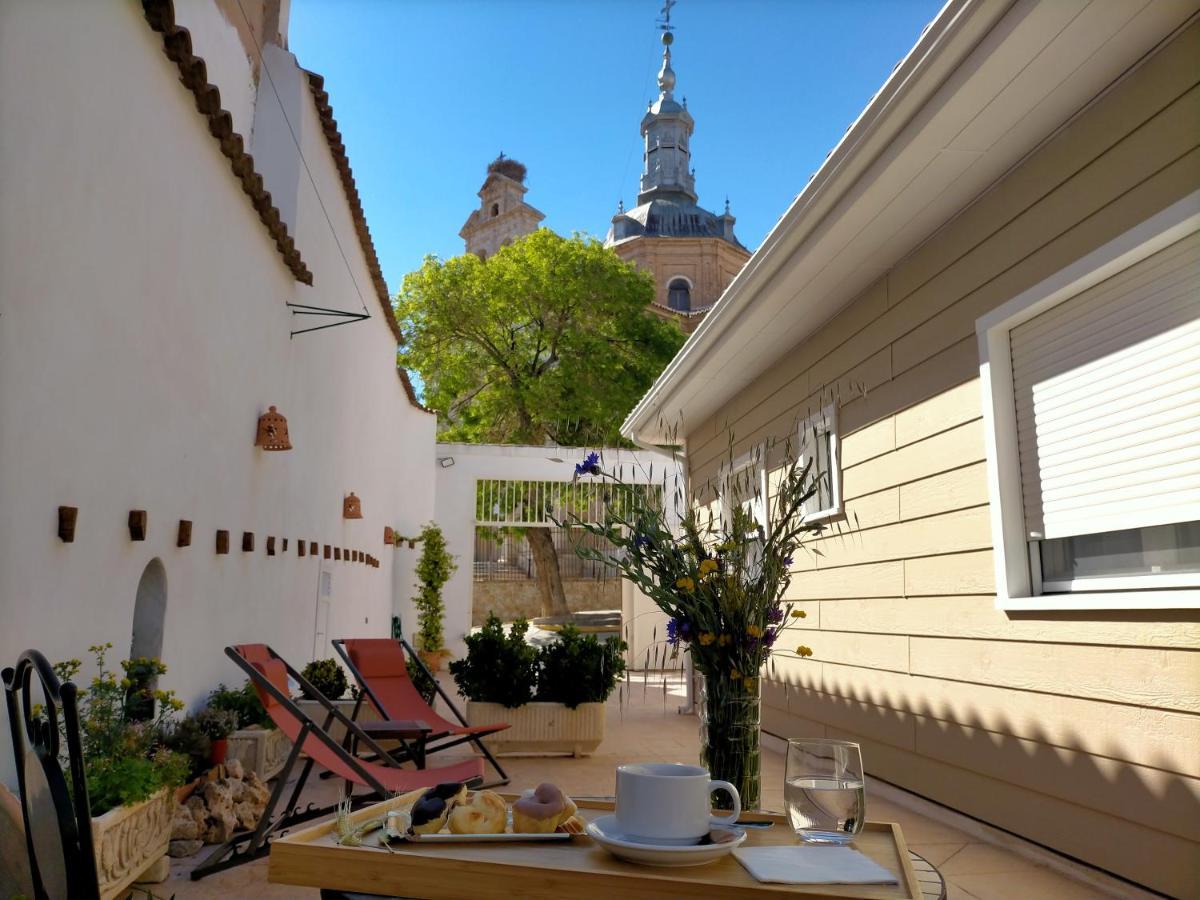 Azafran Consuegra Guest House Exterior photo